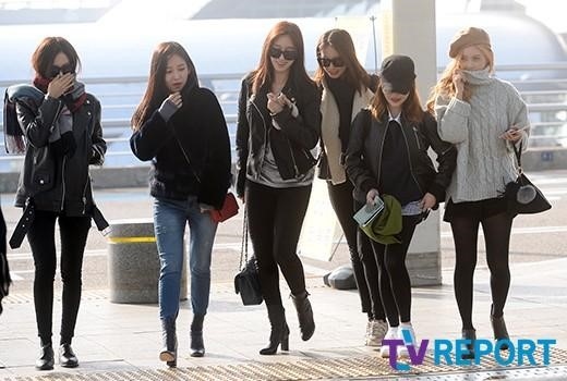 [PHOTO] T-ARA, khởi hành đến Trung Quốc để tham dự buổi hòa nhạc kỷ niệm các "tư thế tự nhiên của thời trang sân bay" R