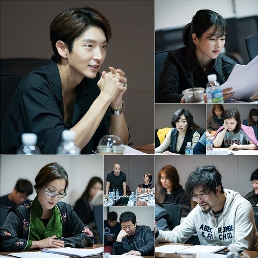Lee Joon Gi y So · Yez protagonizan el nuevo drama "abogado abogado" el primer escenario para abrir la escena de la reunión · Espere una excelente compatibilidad R